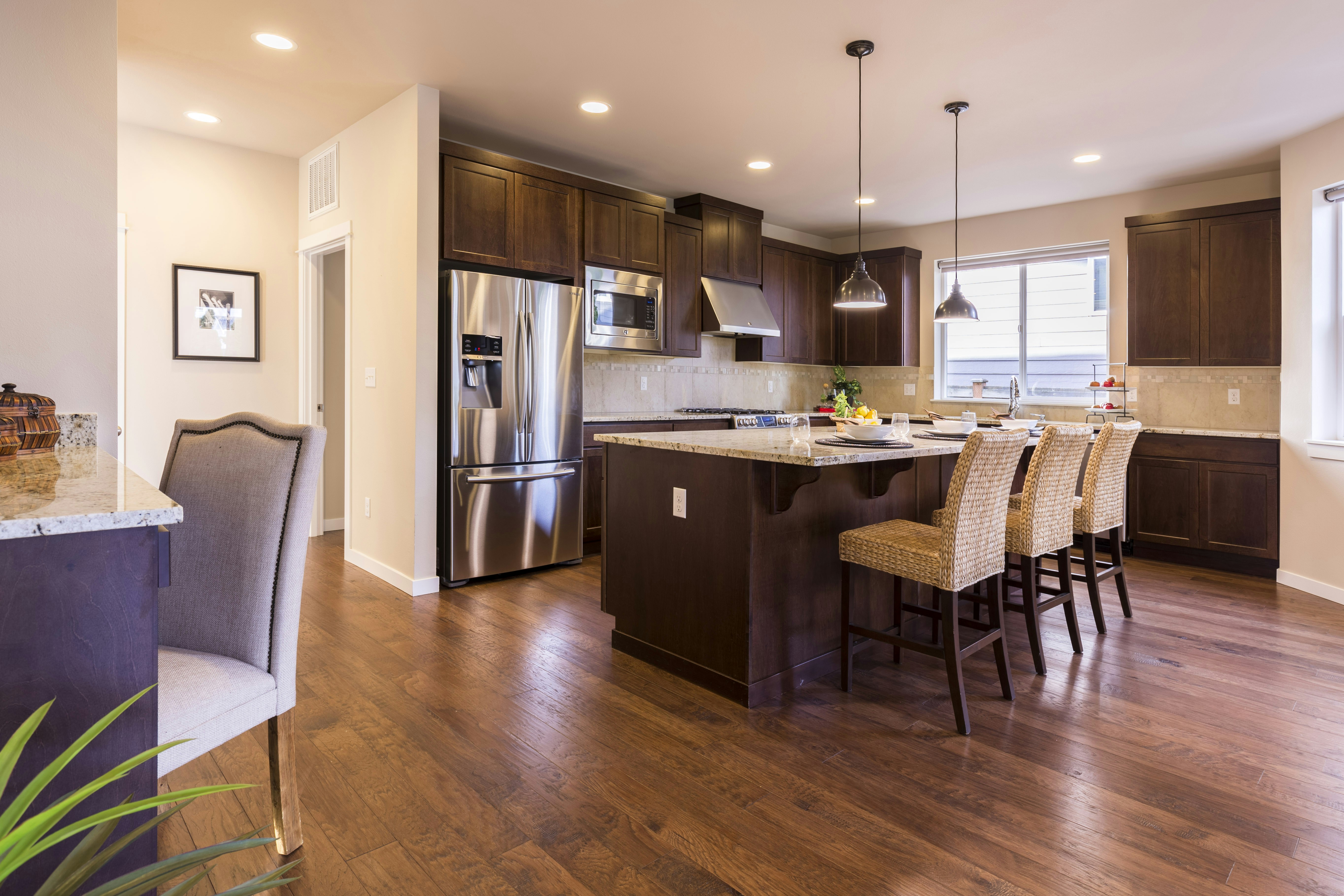 WOOD FLOORING