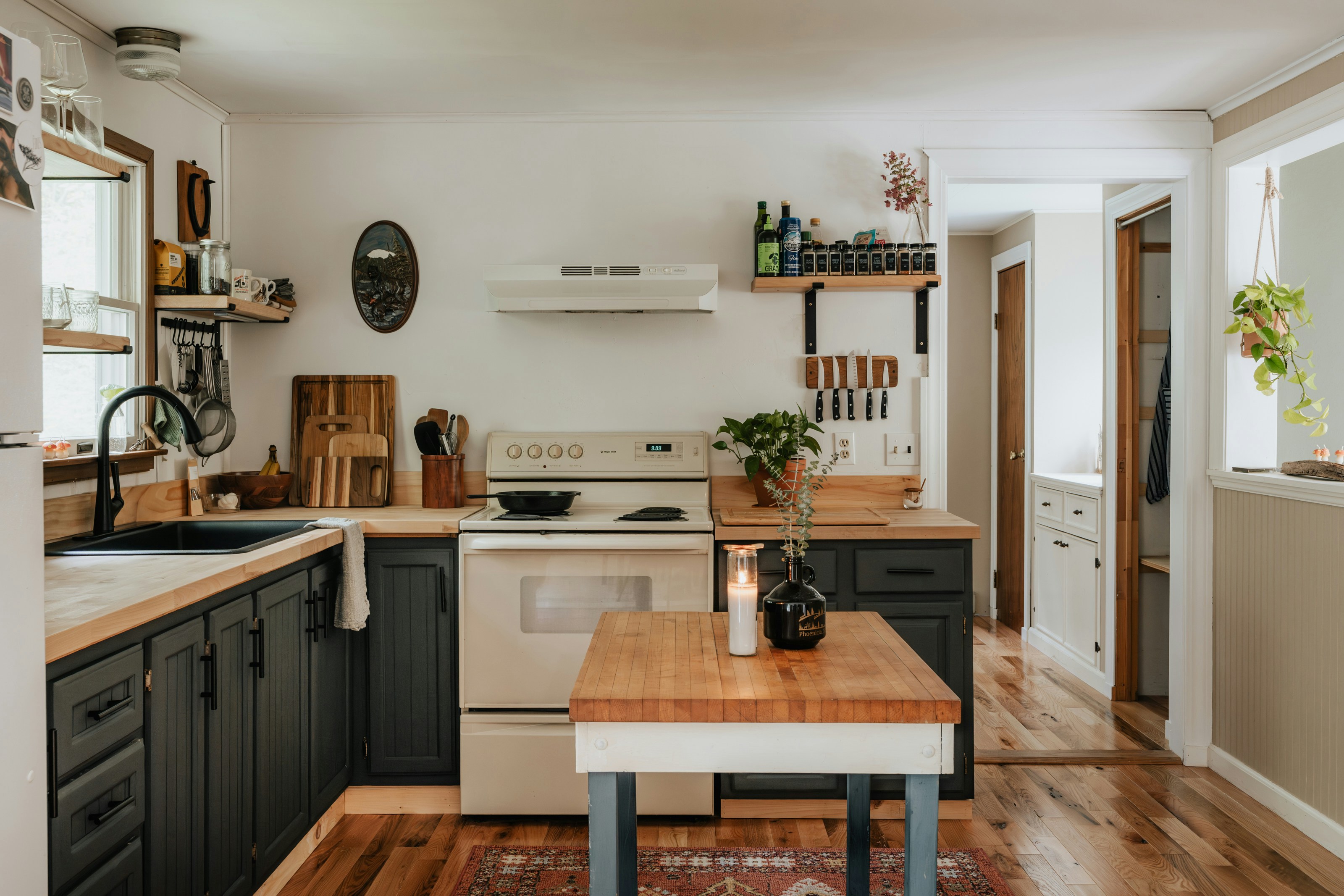 A kitchen filled with lots of counter top space